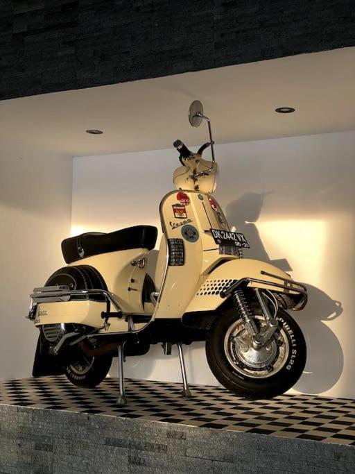 Villa Vespa Lovina Extérieur photo